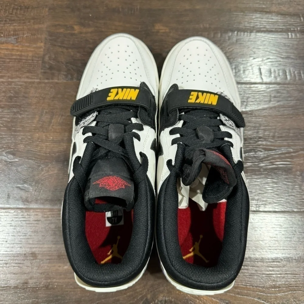 Nike Air Jordan Legacy 312 Low Lakers Retro Sneaker Size 8.5 Women‎ - Picture 8 of 11